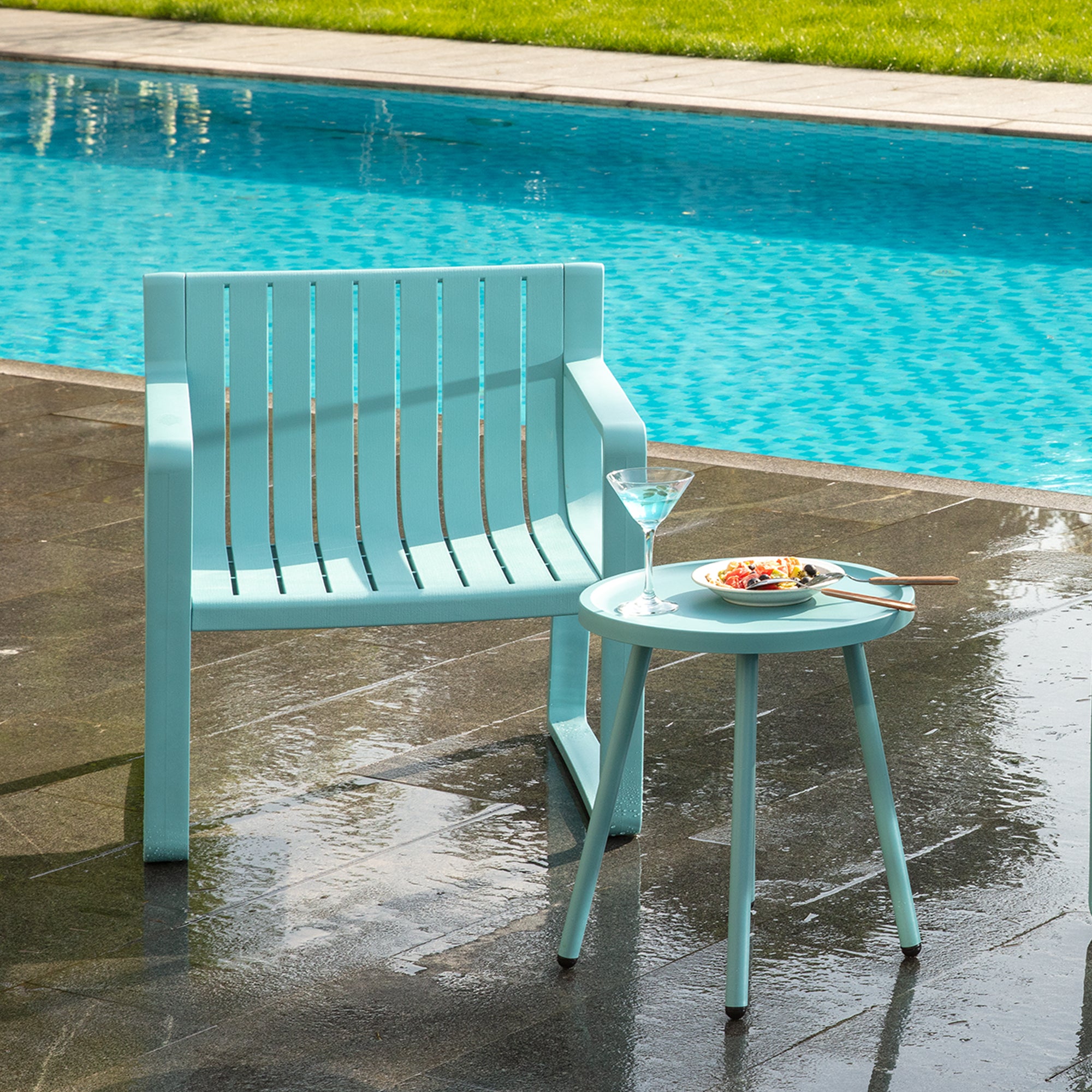 Werph 3-Piece Outdoor Patio Furniture Set - Chair & Side Table for Porch & Balcony